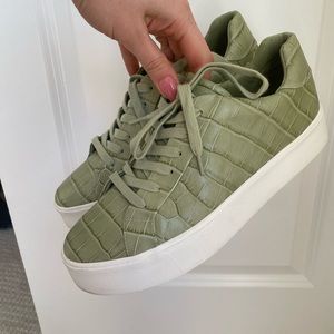 Vince Crocodile Embossed Leather Sneaker